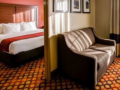 By Ihg Hotel
