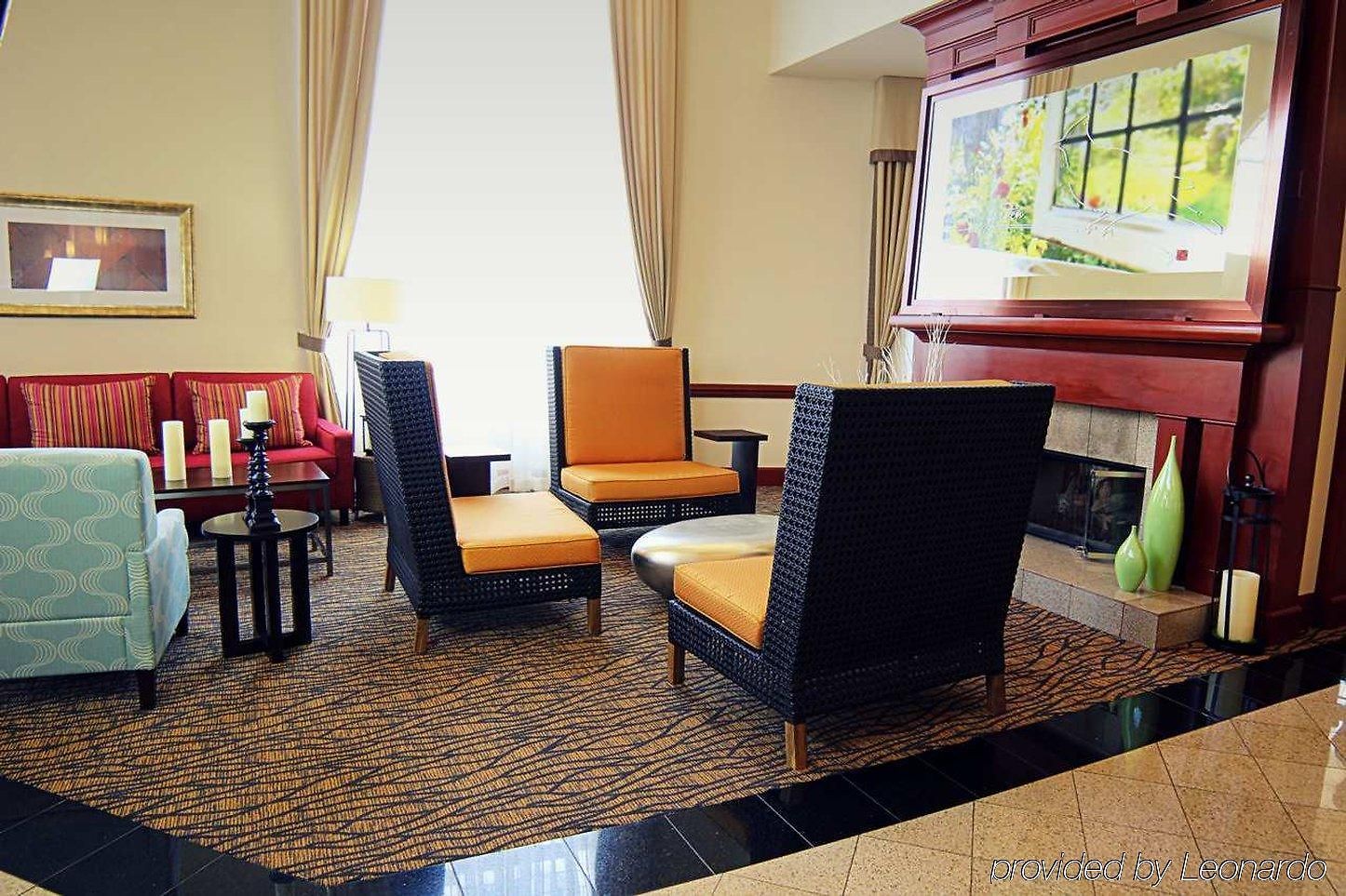 Hilton Garden Uptown
