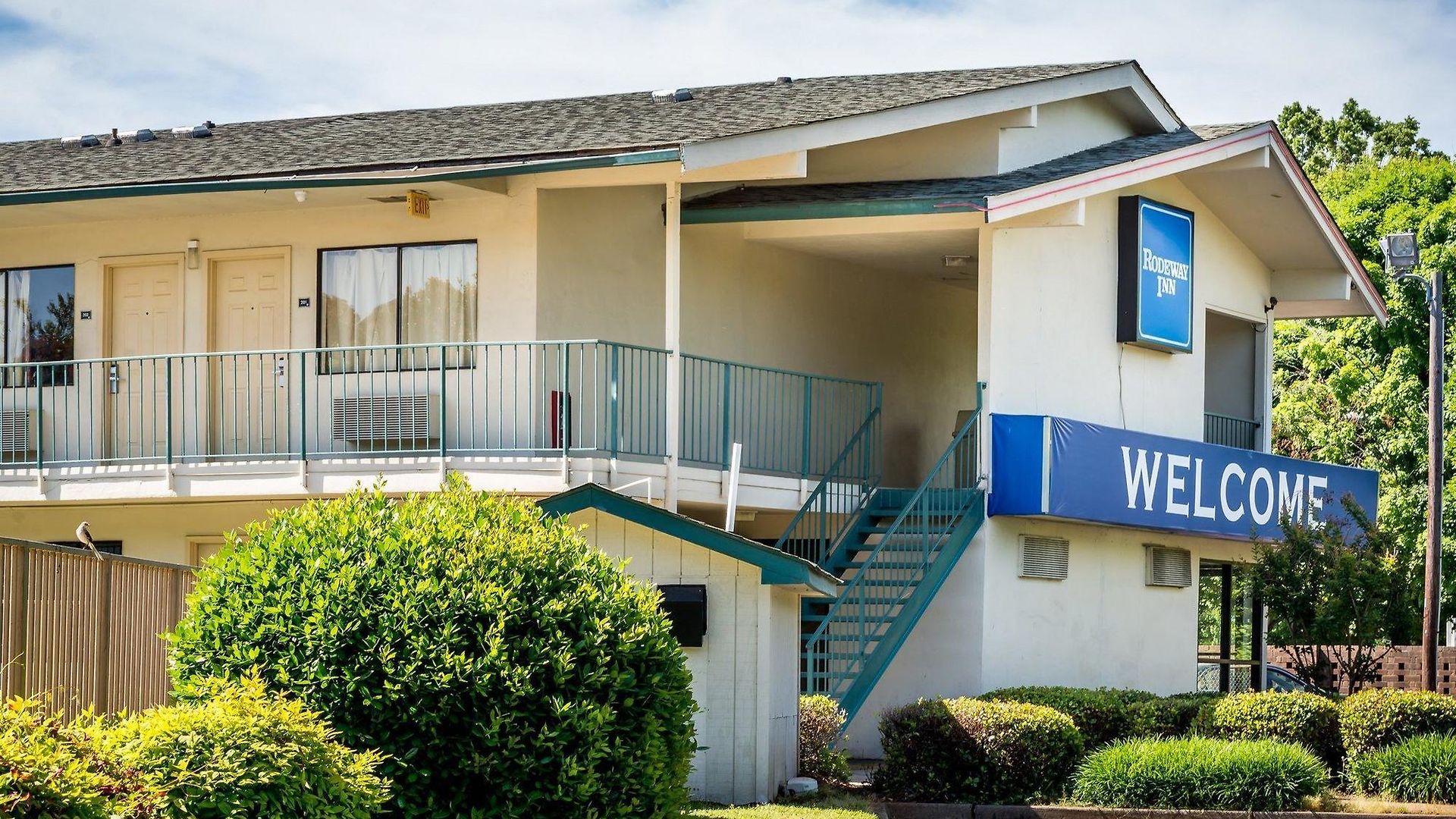 Motel Rodeway 2*