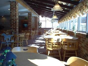 Country & By Radisson, I-85 Airport, Nc 3* Charlotte