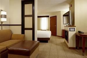 Hotel Hyatt Place Airport Billy Graham Parkway