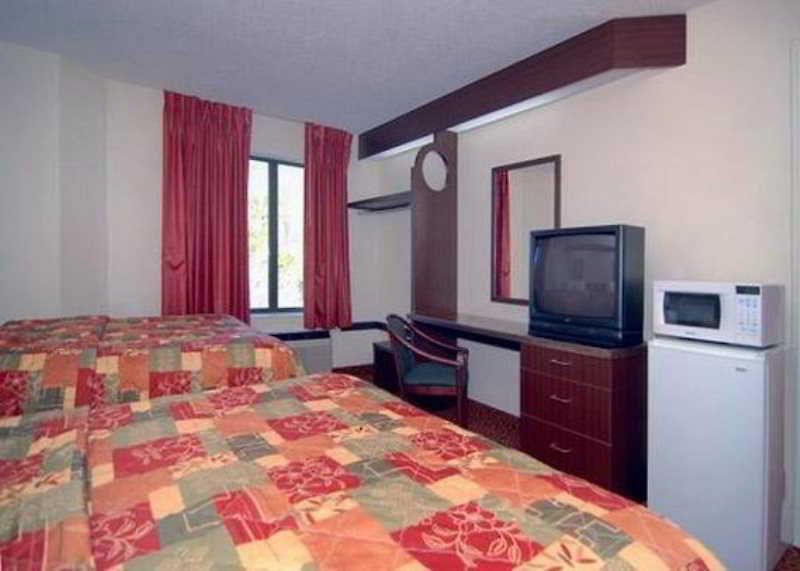 Sleep Airport - Billy Graham Parkway Charlotte