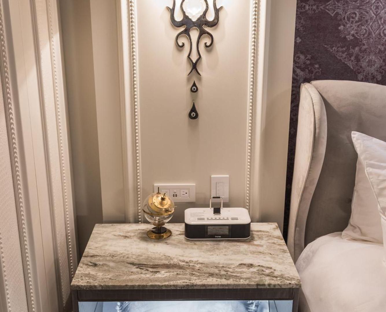 The Ivey's 5* Charlotte