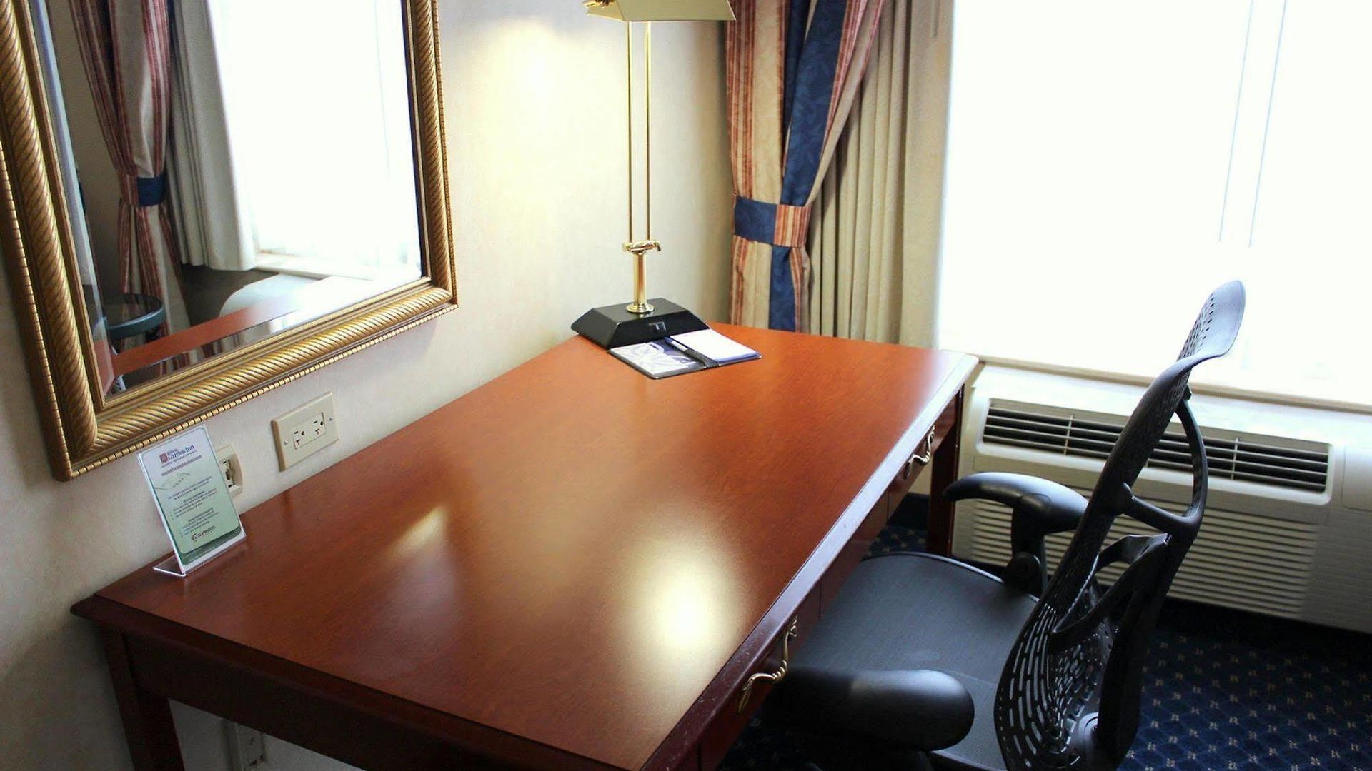 Hilton Garden Uptown Hotel Charlotte