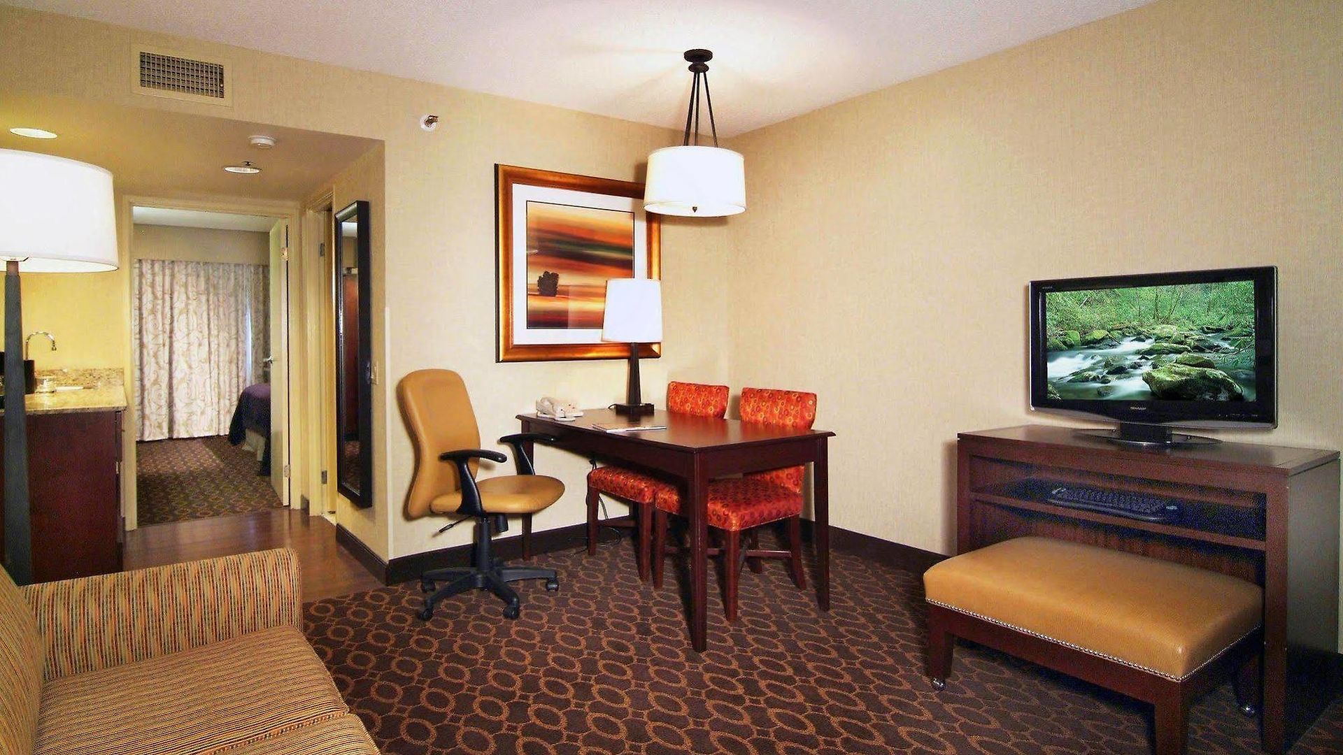 Hotel Embassy 3*