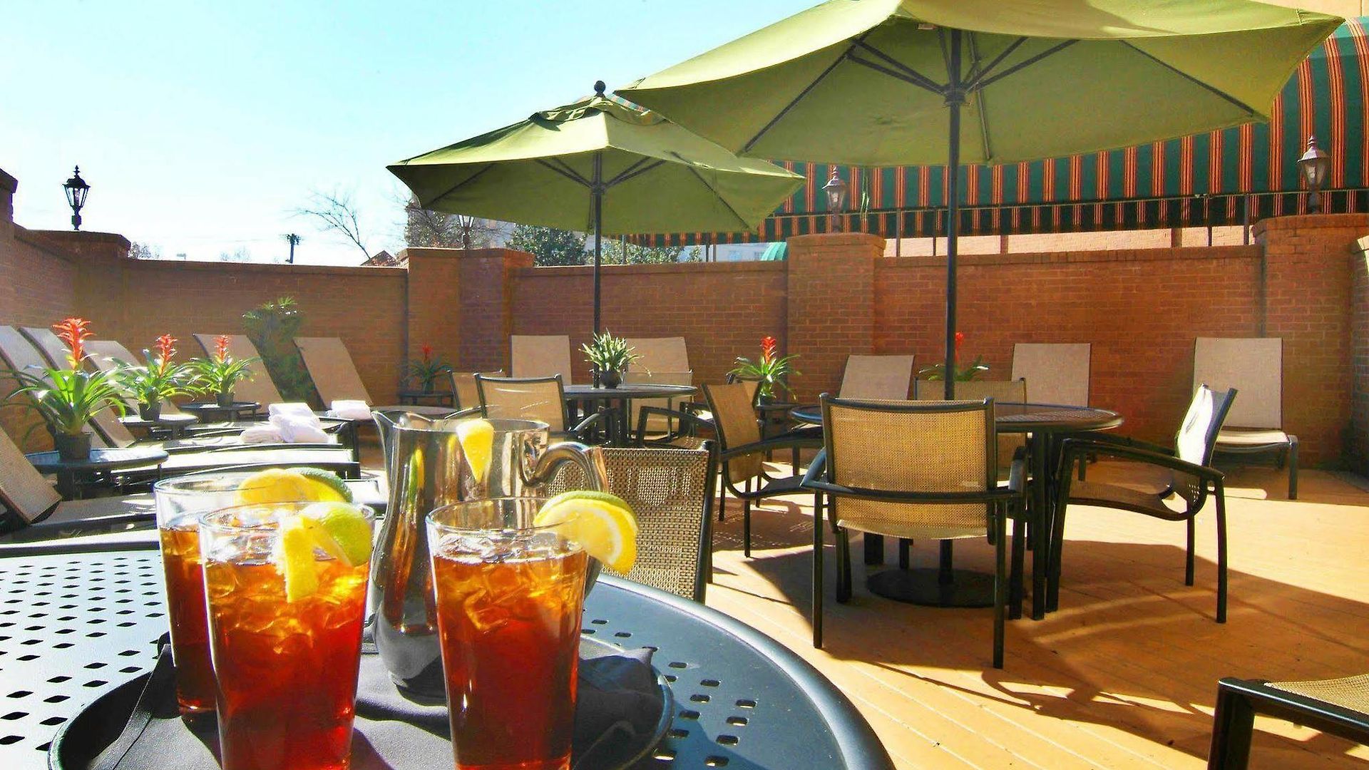 Hotel Embassy Charlotte