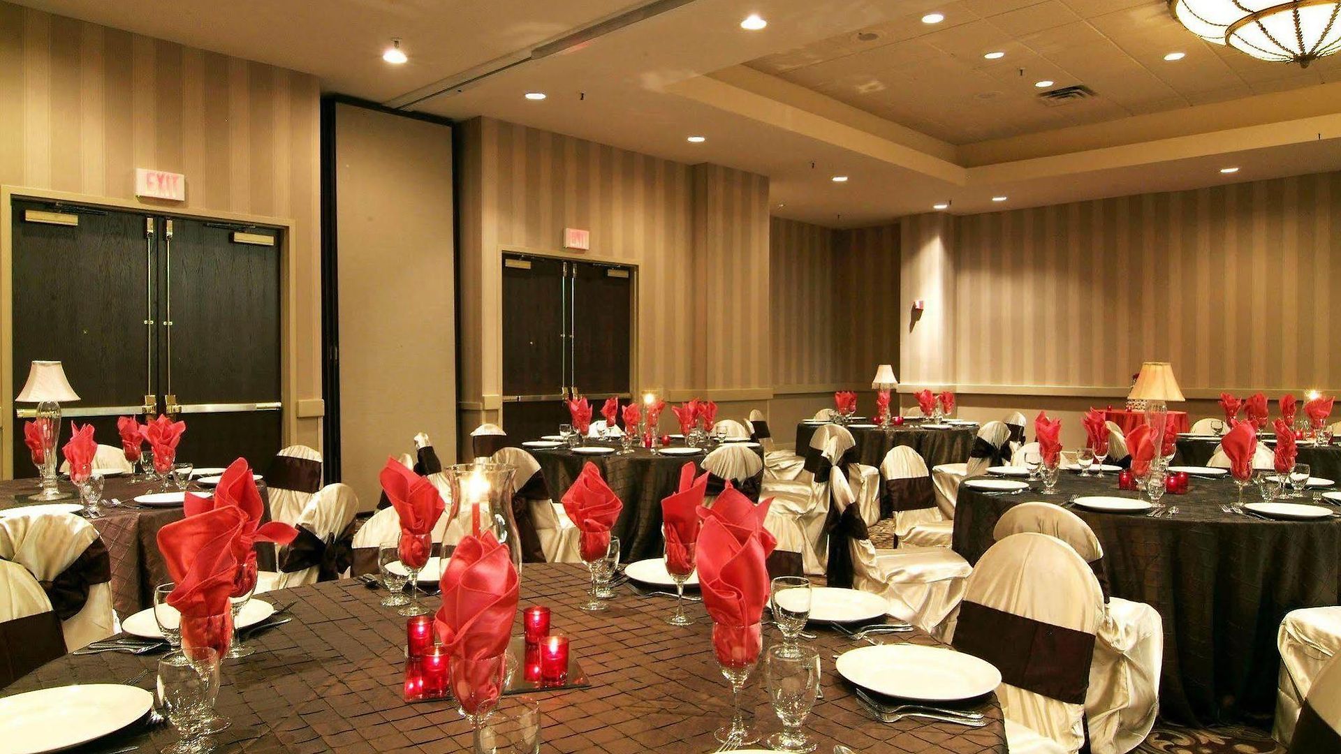 Hotel Embassy Charlotte