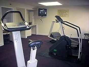 Hotel Wyndham Garden Airport Southeast 3*