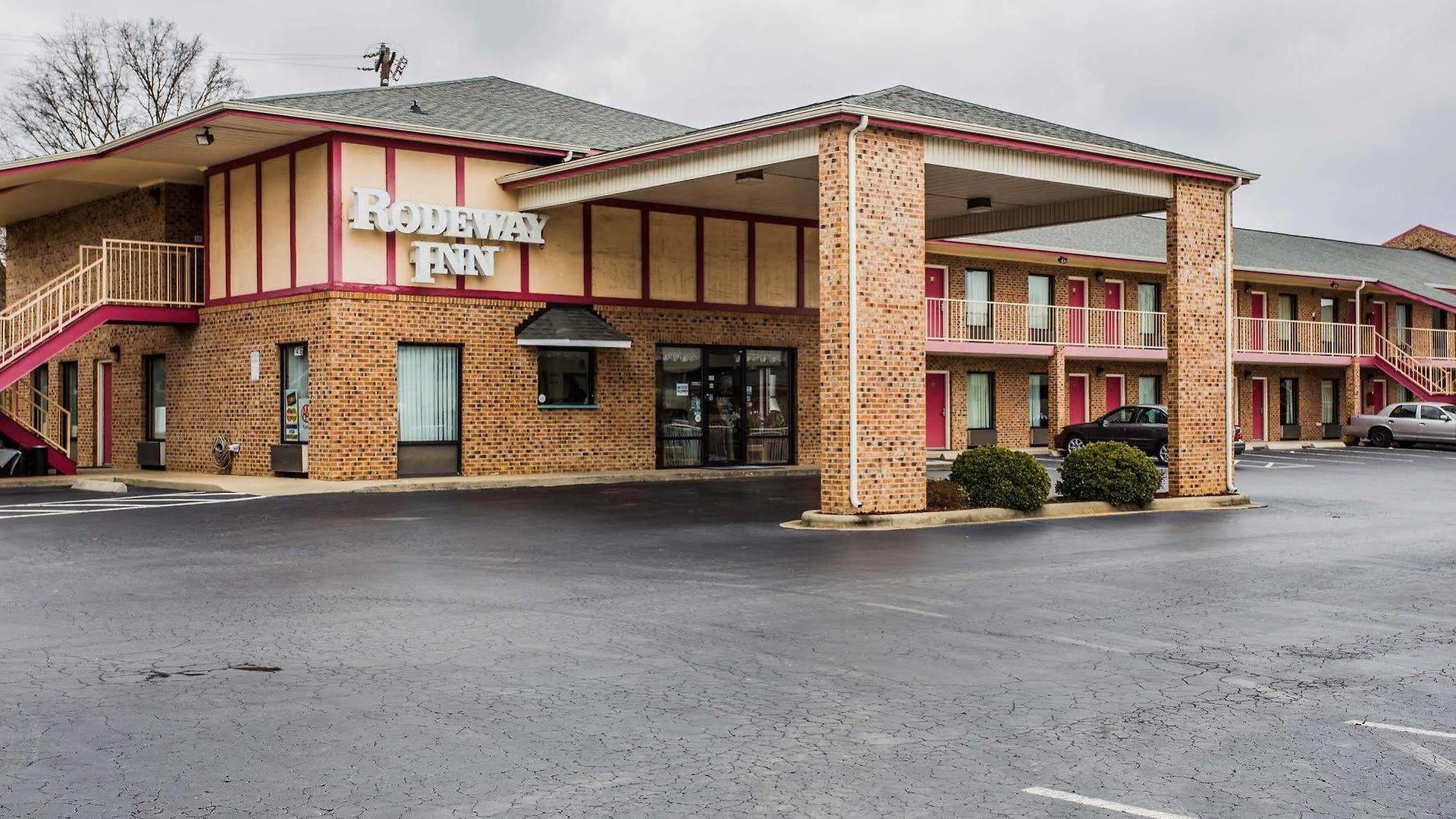Rodeway Area 2* Charlotte