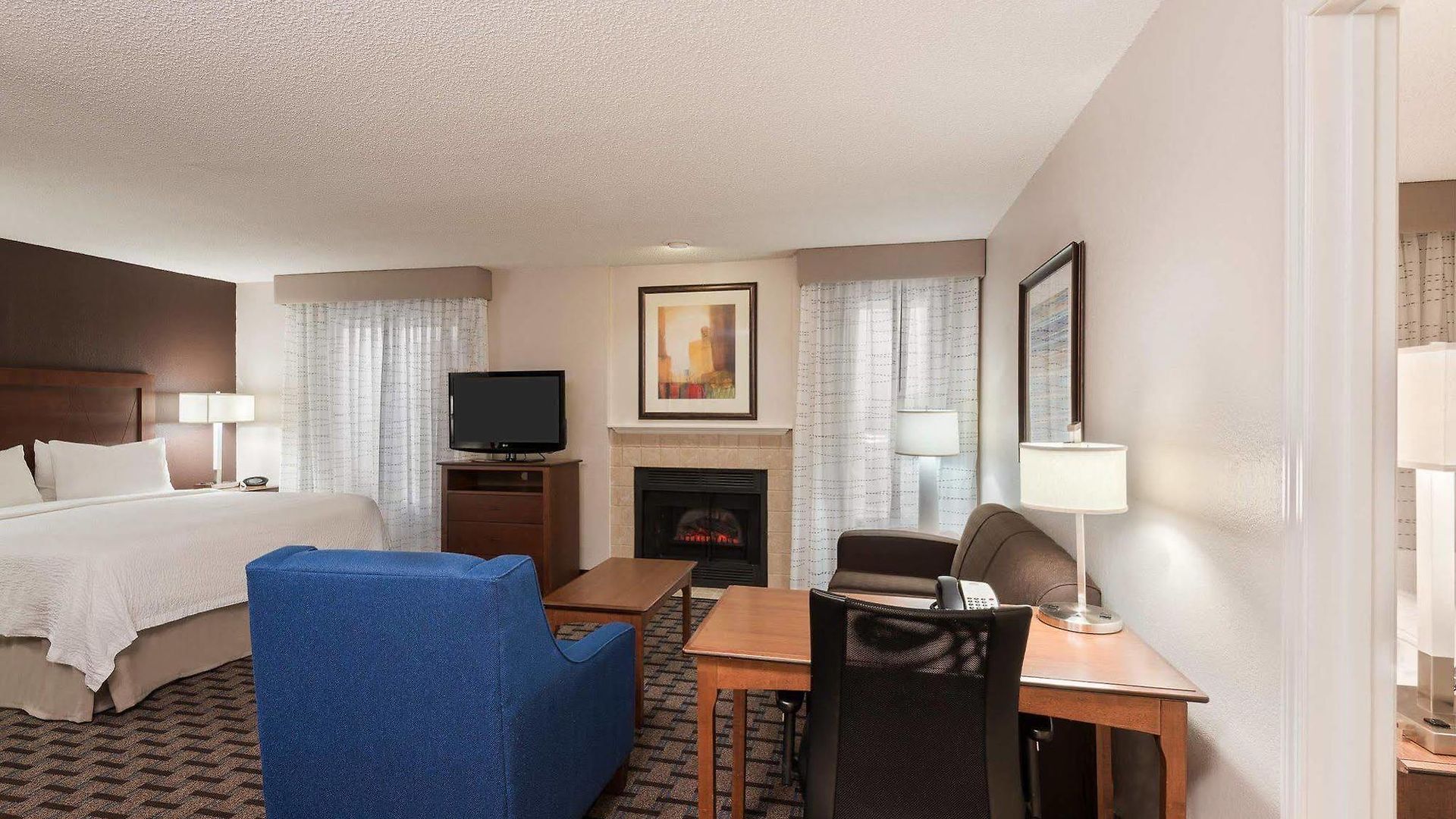 Vivo Living Hotel