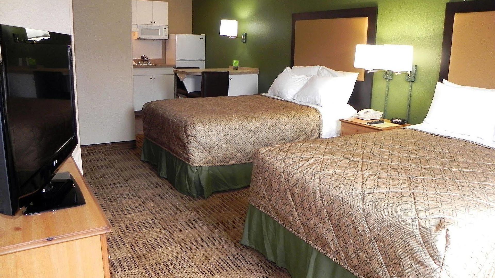 Extended America - - Airport Hotel 2*