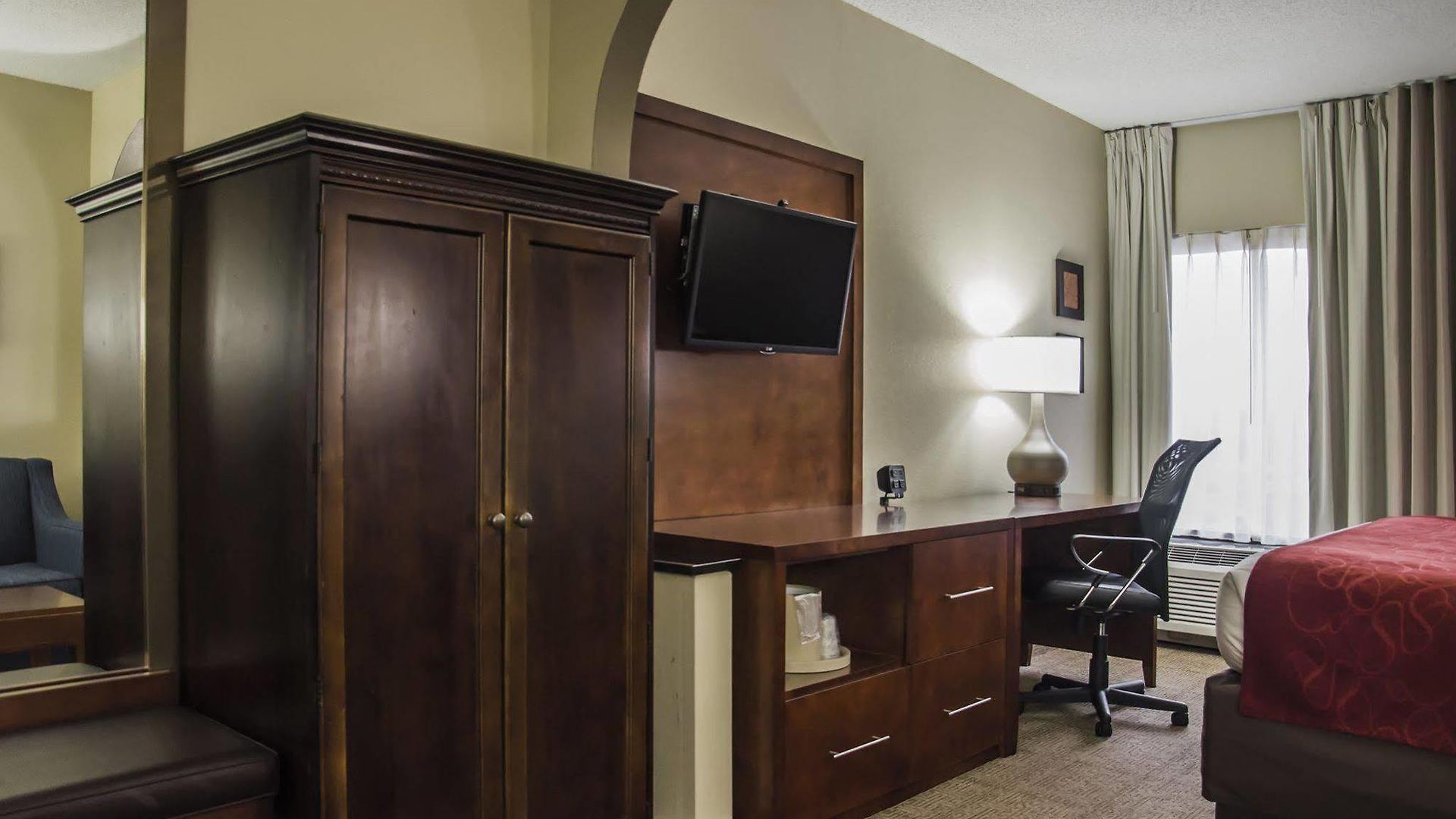 Comfort - Research Park Hotel