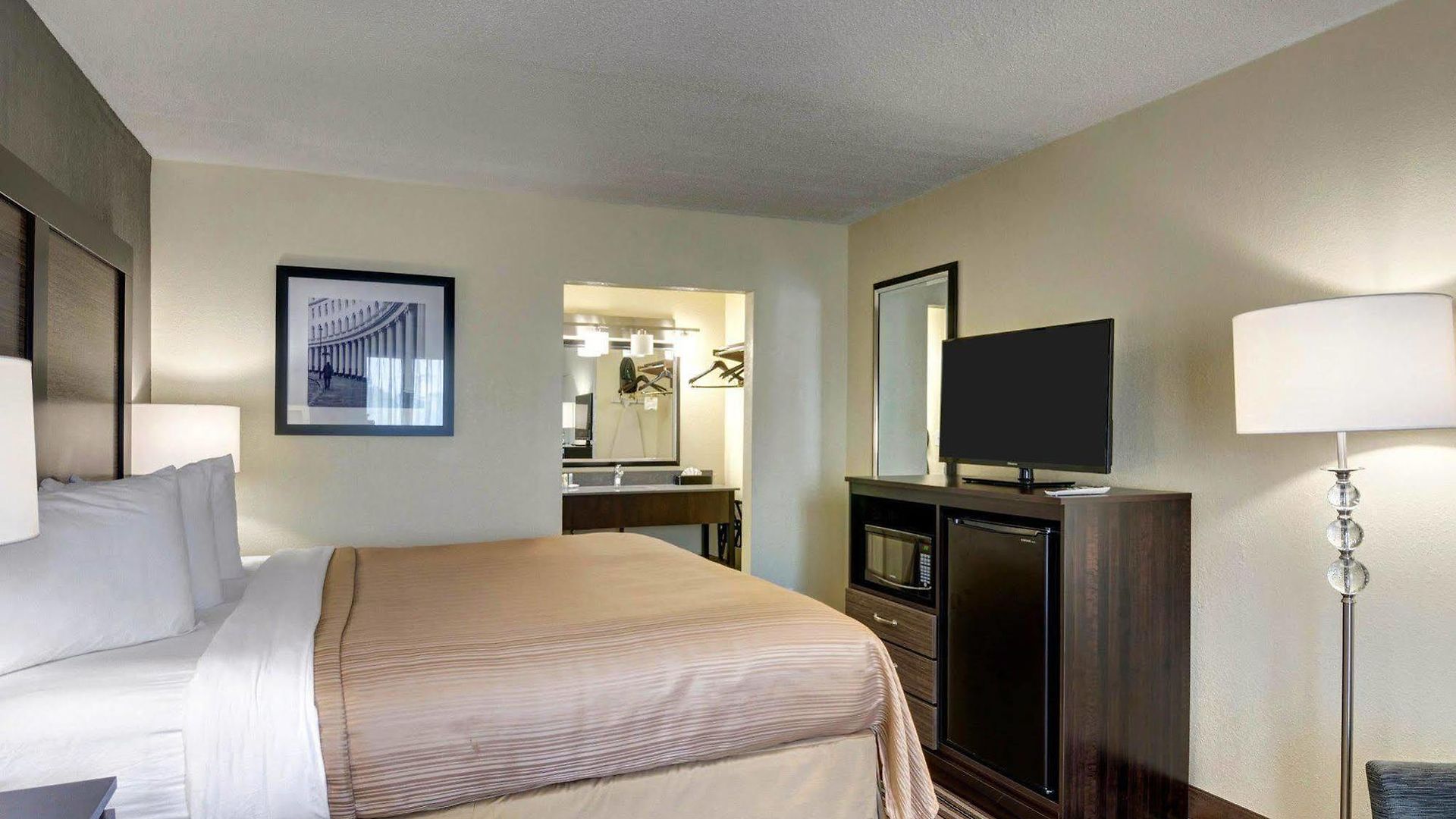6 Charlotte, Nc - Airport South 4*
