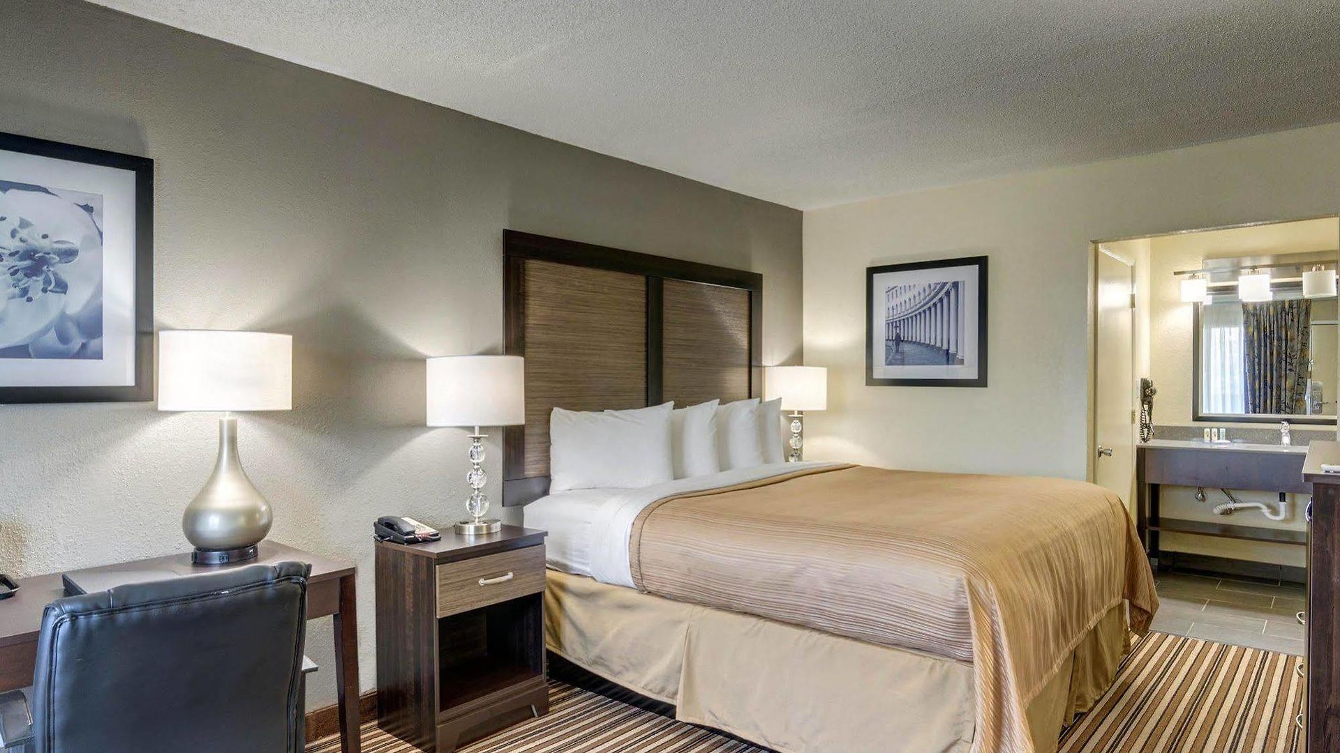 Hotel 6 Charlotte, Nc - Airport South 4*