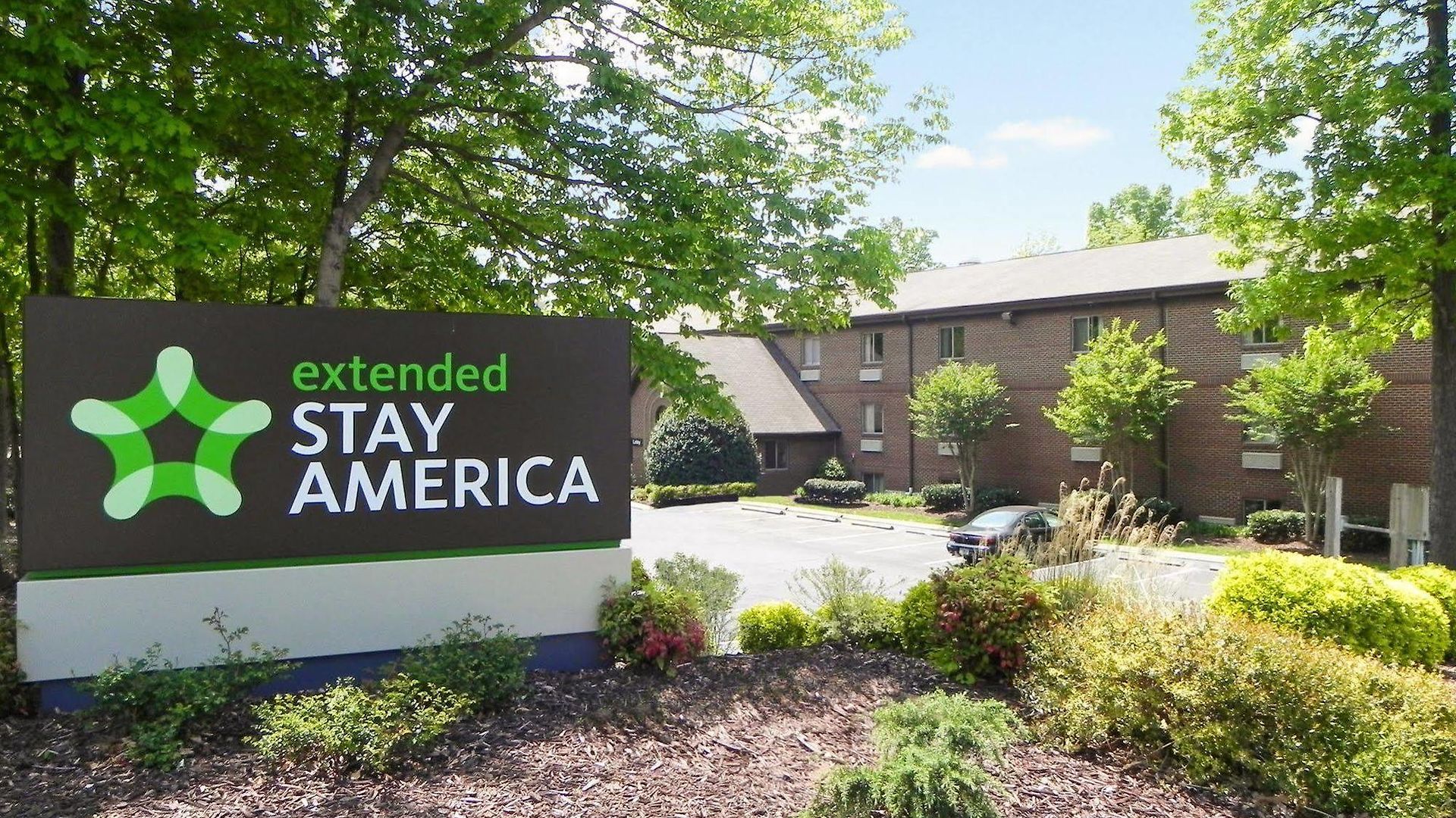 6 Charlotte, Nc - Tyvola Rd Executive Park