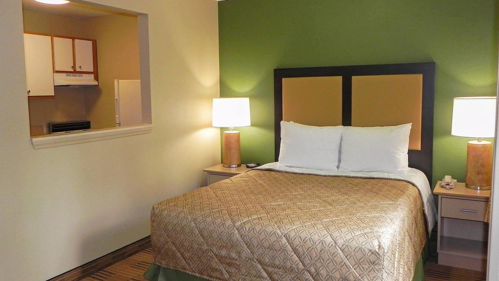 6 Charlotte, Nc - Tyvola Rd Executive Park Hotel 2*