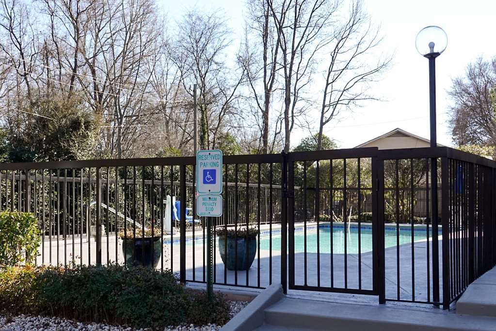 Inn Comfort Airport Uptown 3*