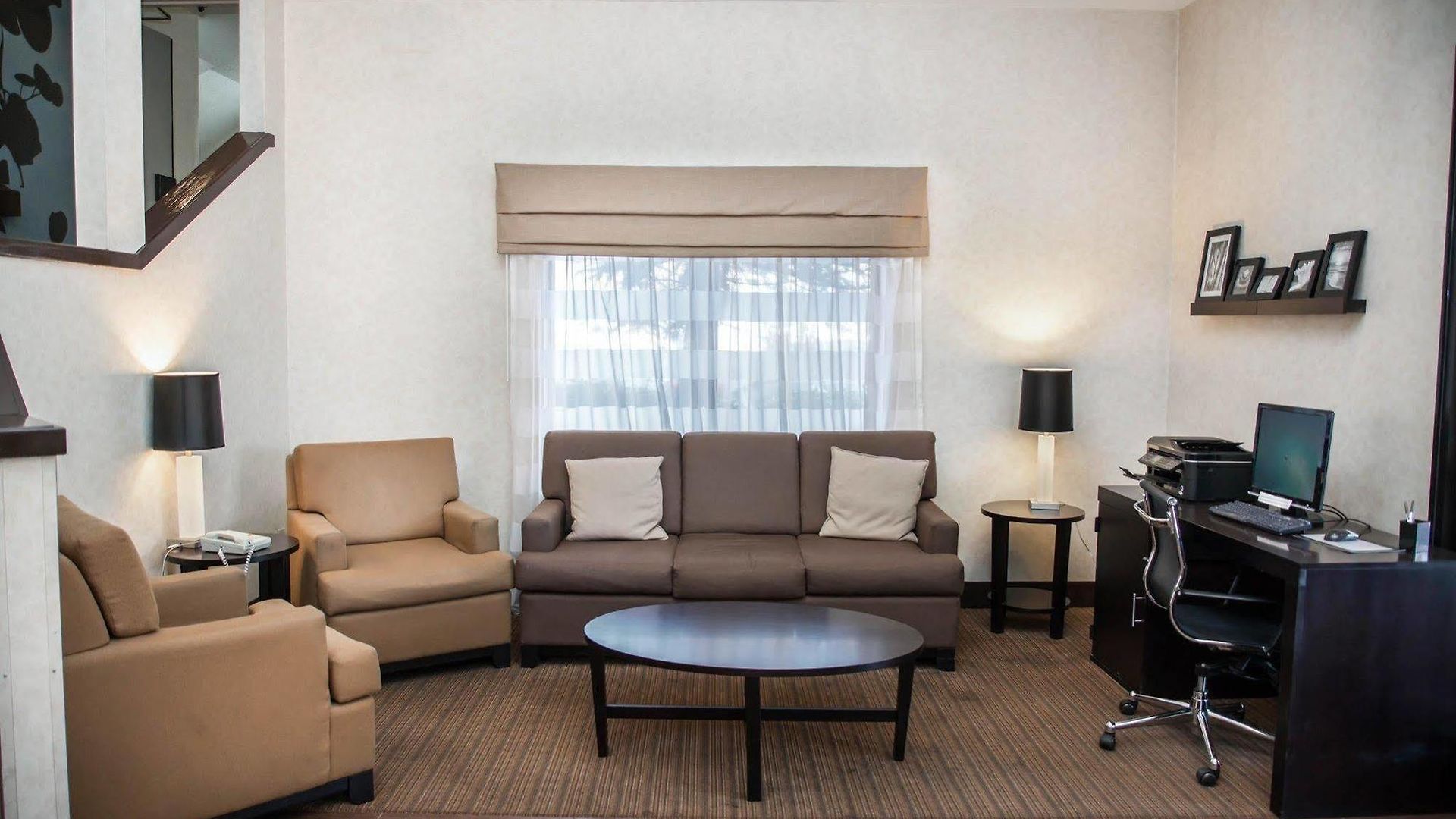 Sleep Place Inn Charlotte