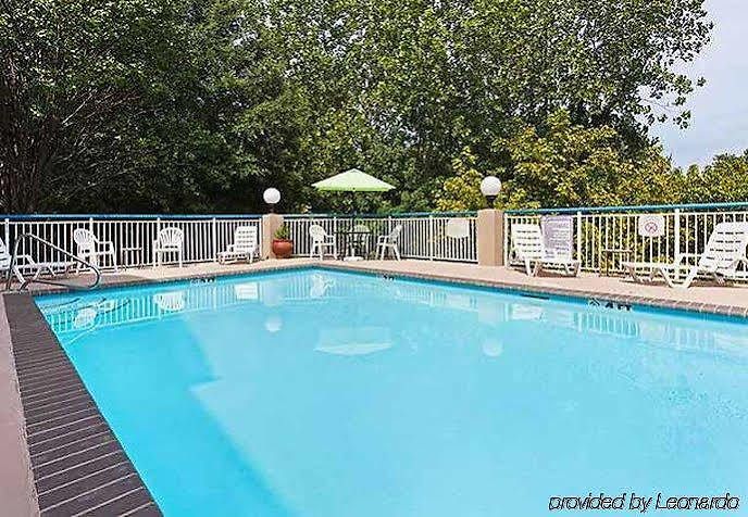 Fairfield & Arrowood Hotel Charlotte