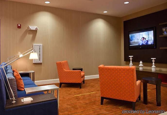 Courtyard Airport North Hotel Charlotte