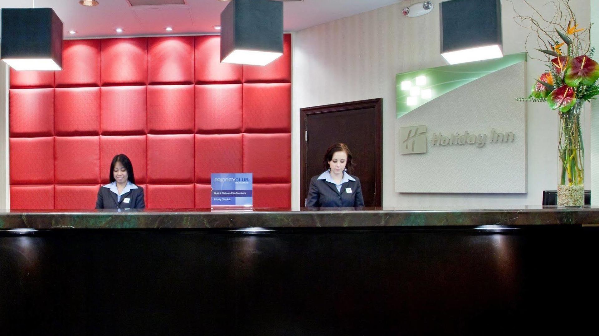 Hotel Doubletree By Hilton Center Charlotte