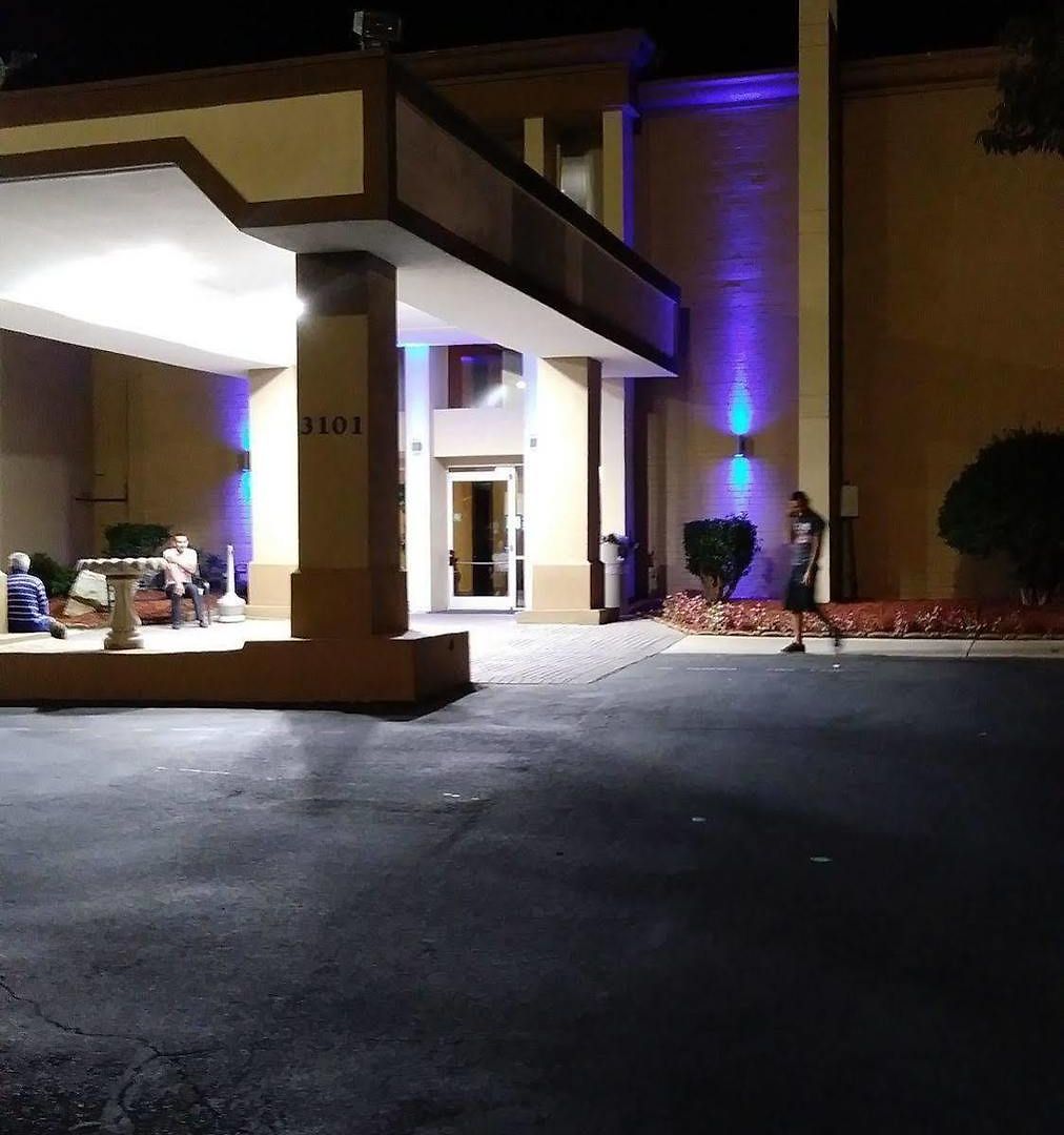 Hotel Baymont By Wyndham Charlotte-airport Coliseum Charlotte