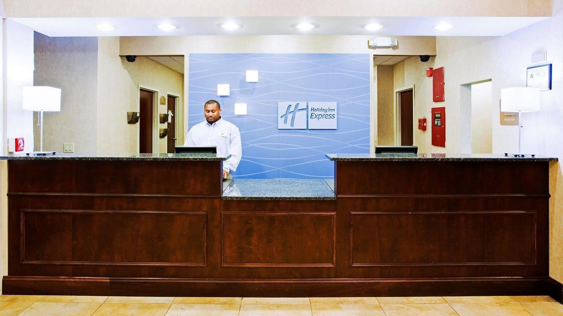 Express Arrowood By Ihg Hotel Charlotte