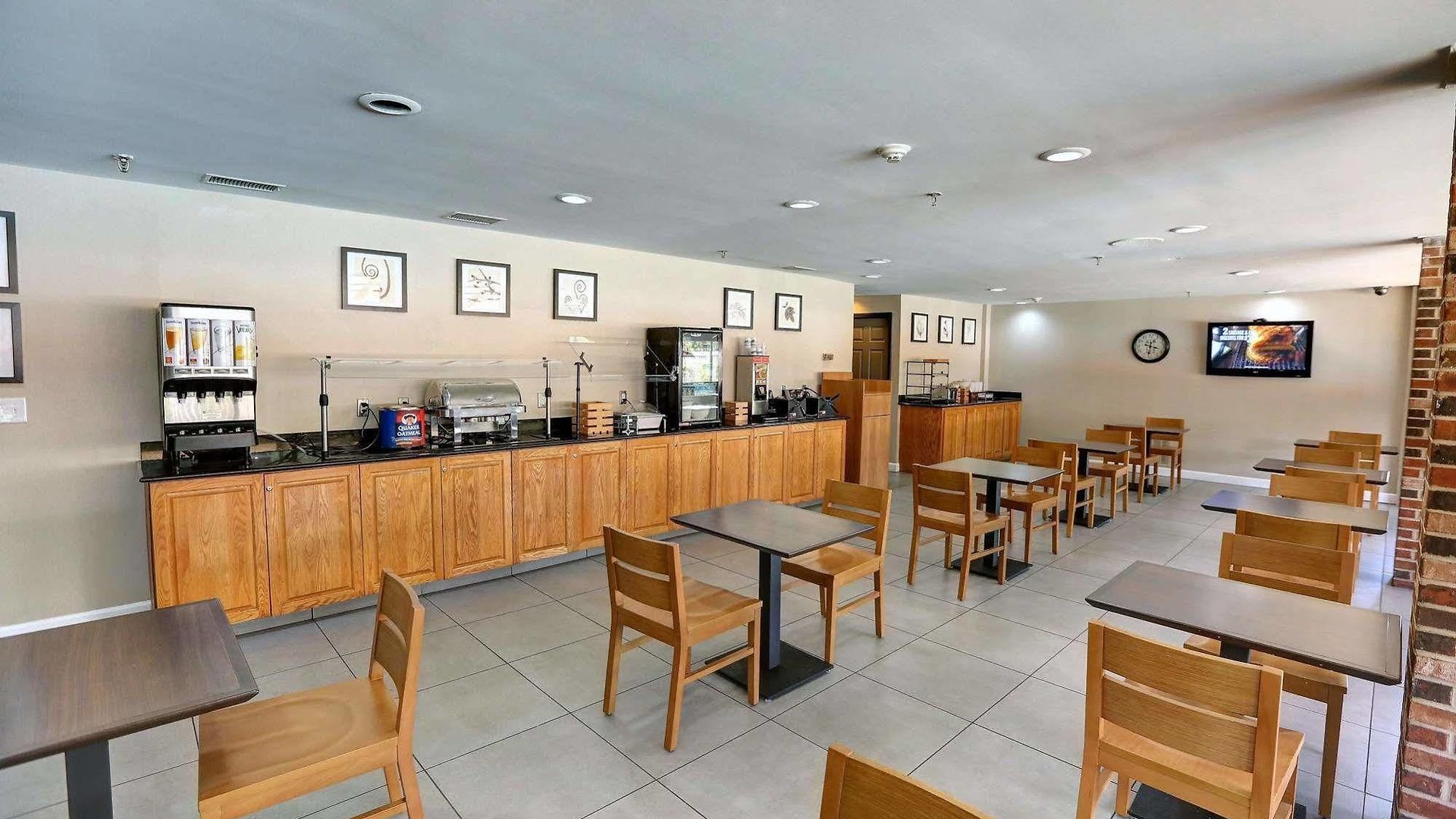 Hotel Country & By Radisson, I-85 Airport, Nc