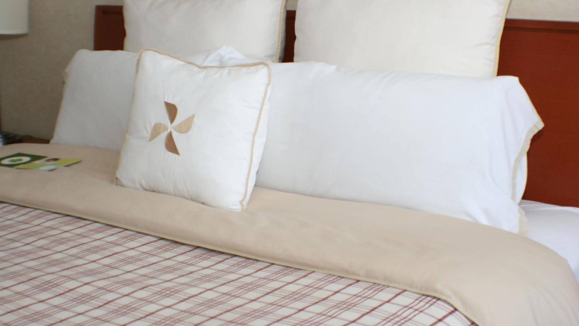 Four Points By Sheraton Hotel 4*