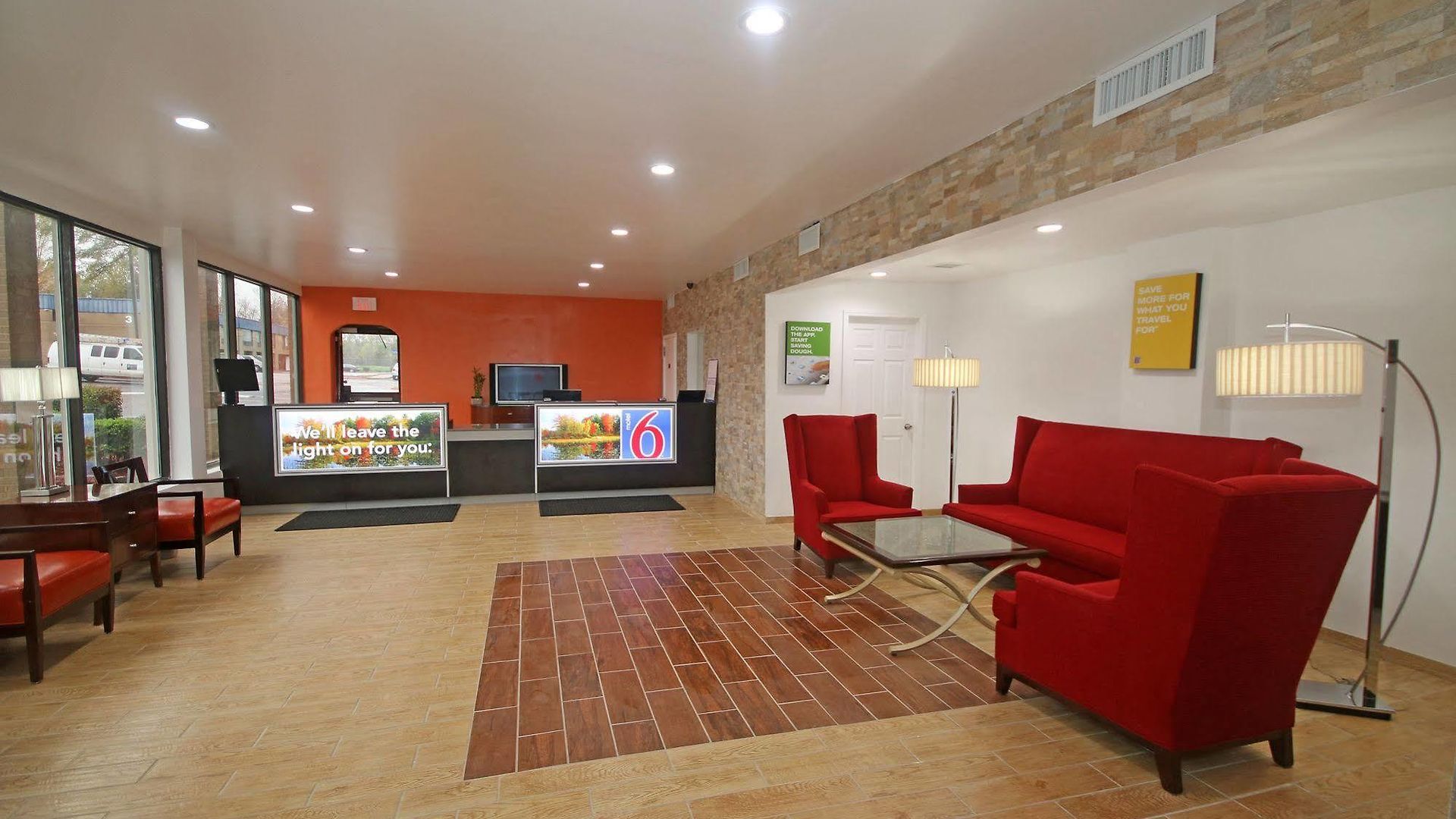 Econo Airport Near Billy Graham Parkway Hotel 2*