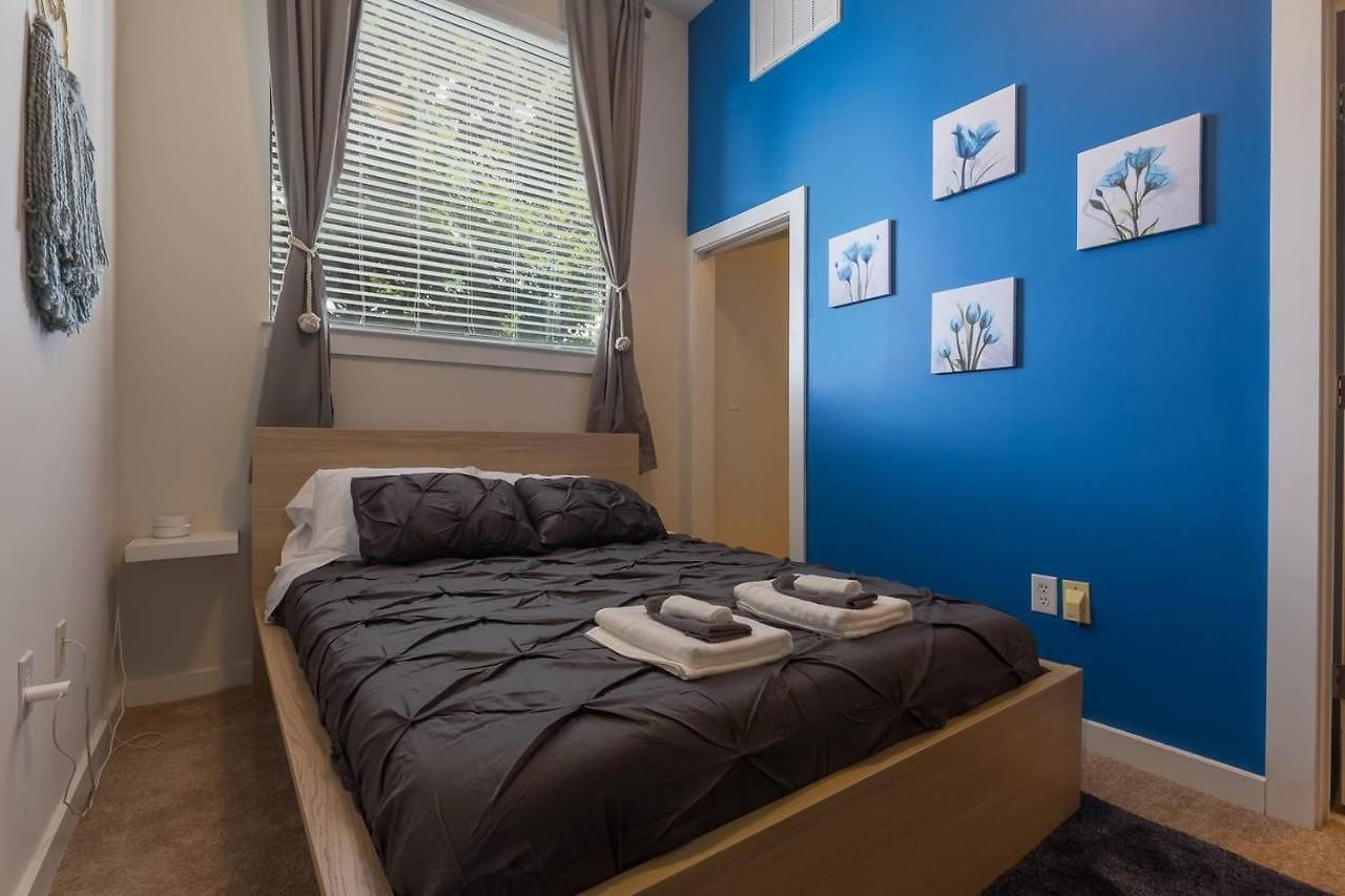 Trifecta 10 Min Walk To 7th St Market Superhost Apartment Charlotte