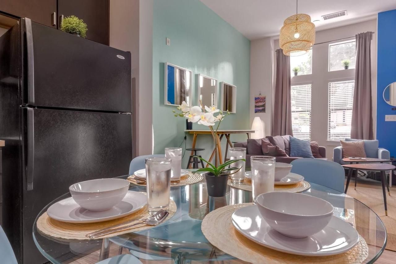 Trifecta 10 Min Walk To Epicentre Superhost Apartment