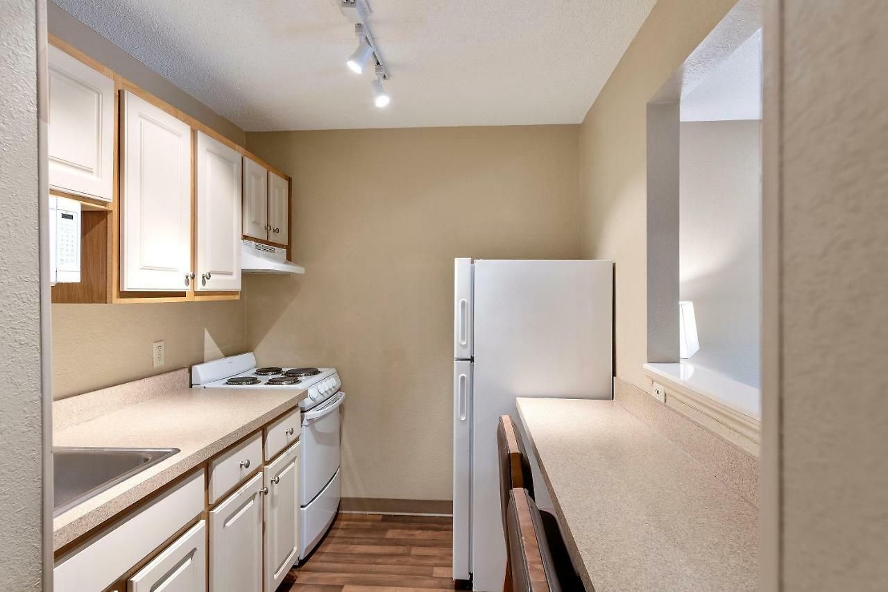 6 Charlotte, Nc - Tyvola Rd Executive Park 2*