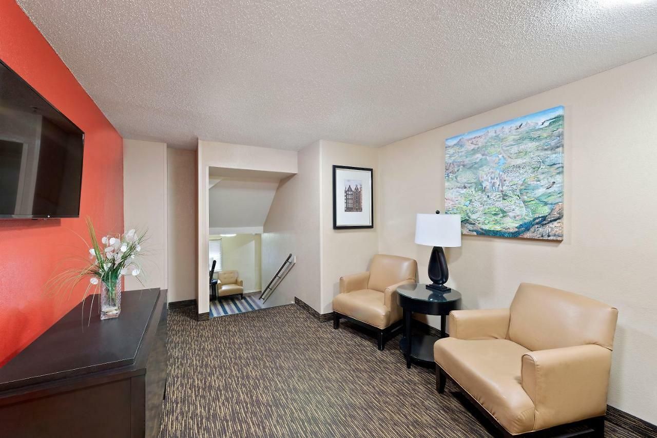 6 Charlotte, Nc - Tyvola Rd Executive Park Hotel Charlotte