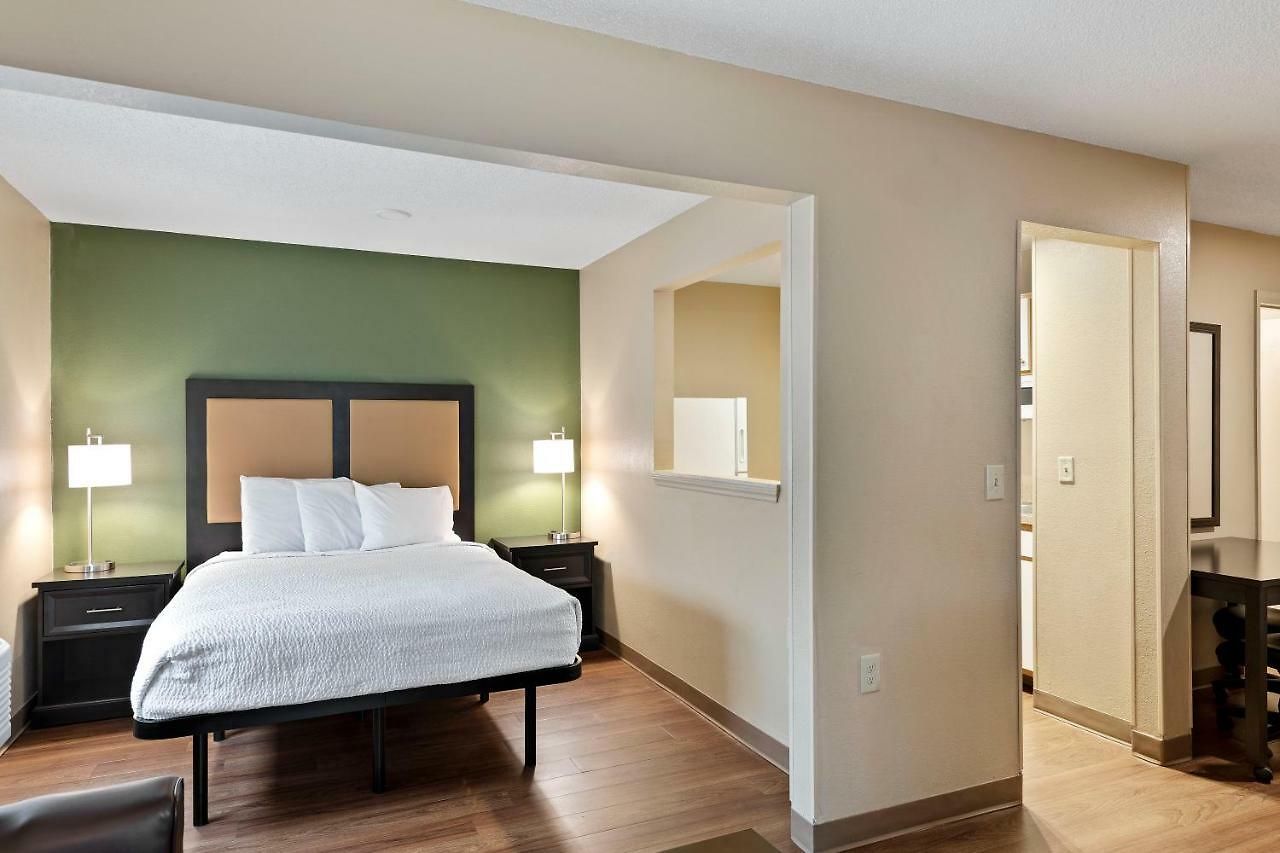 6 Charlotte, Nc - Tyvola Rd Executive Park Charlotte