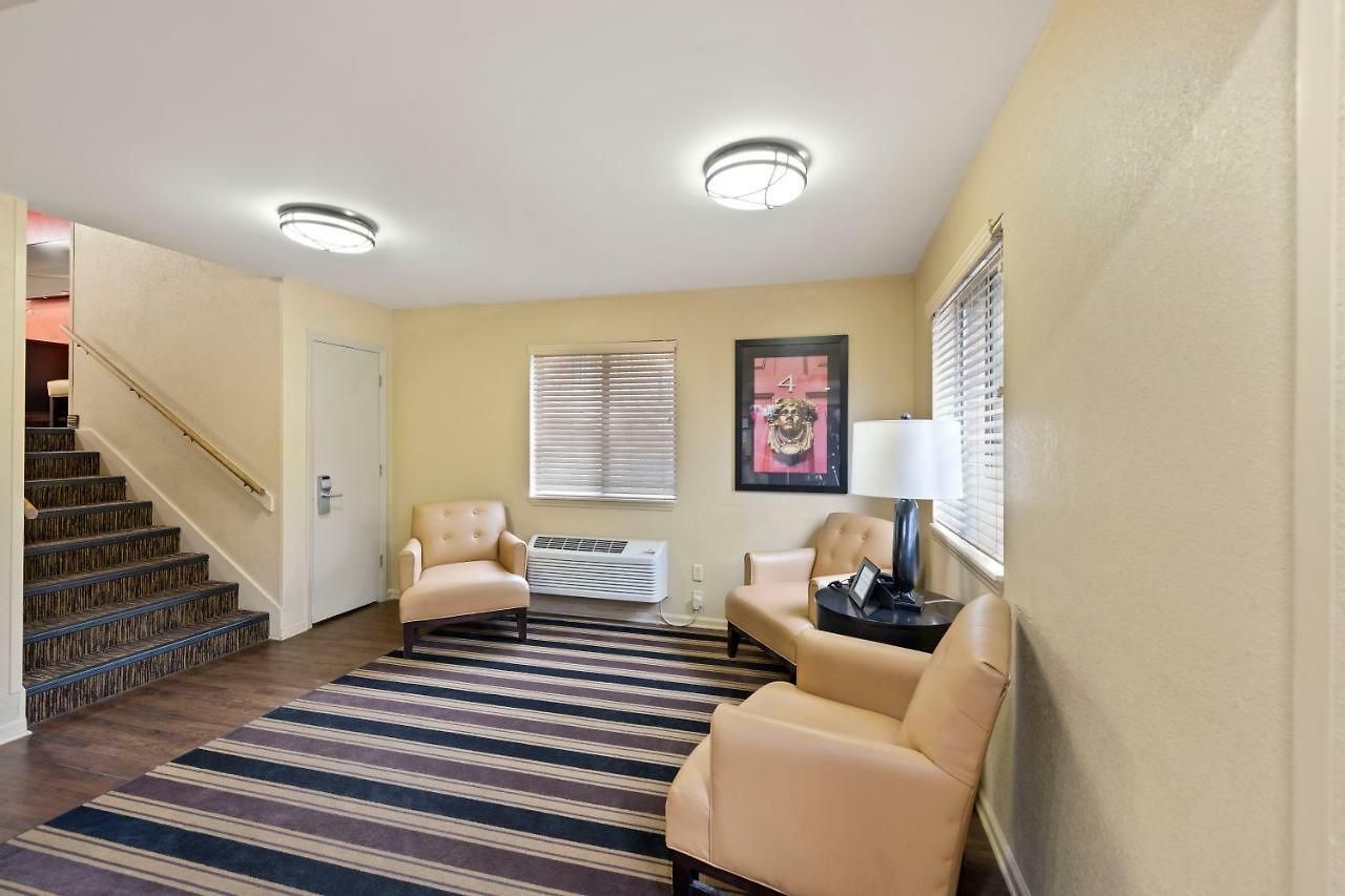 6 Charlotte, Nc - Tyvola Rd Executive Park 2* Charlotte