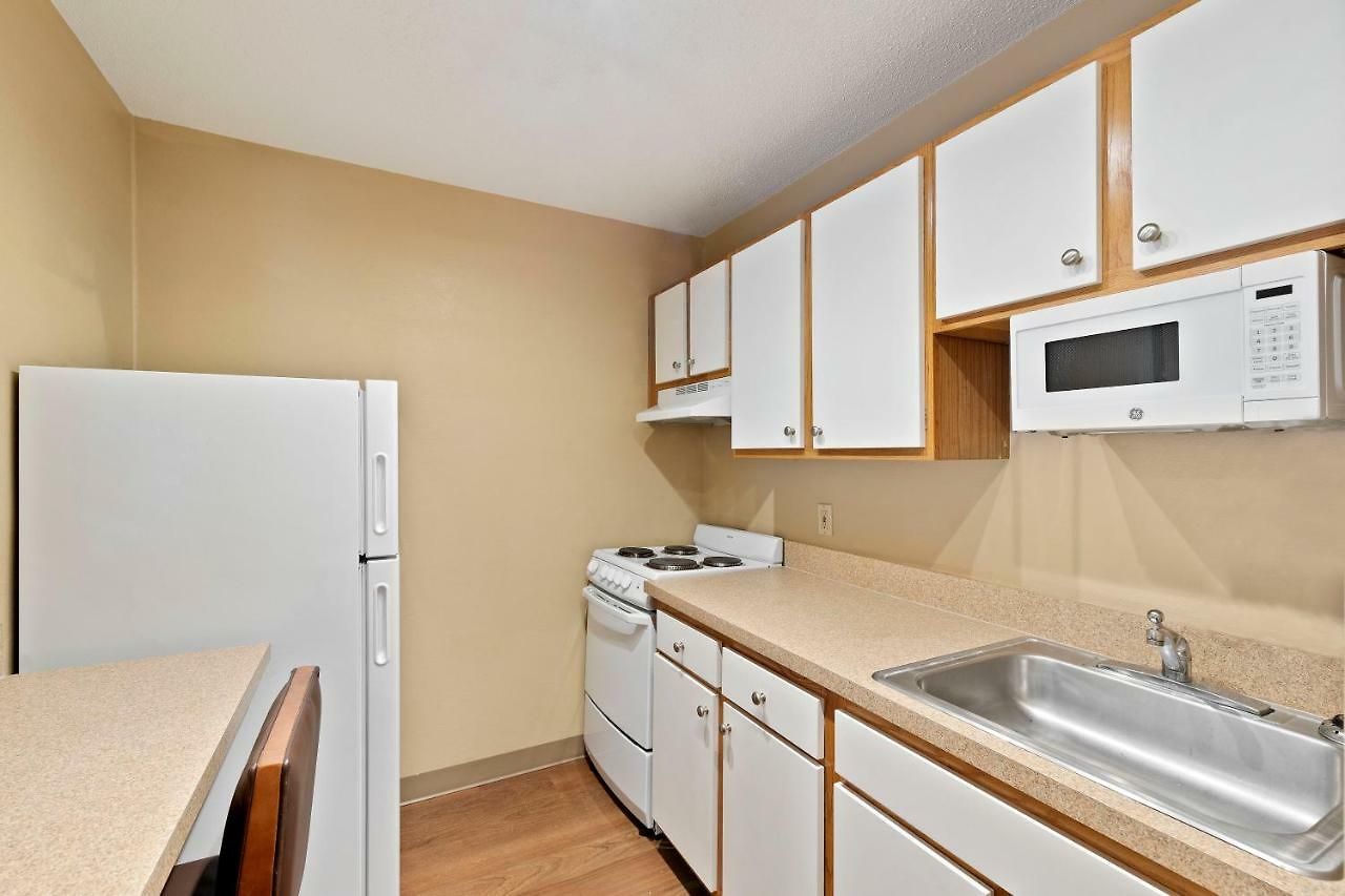 Hotel 6 Charlotte, Nc - Tyvola Rd Executive Park 2*