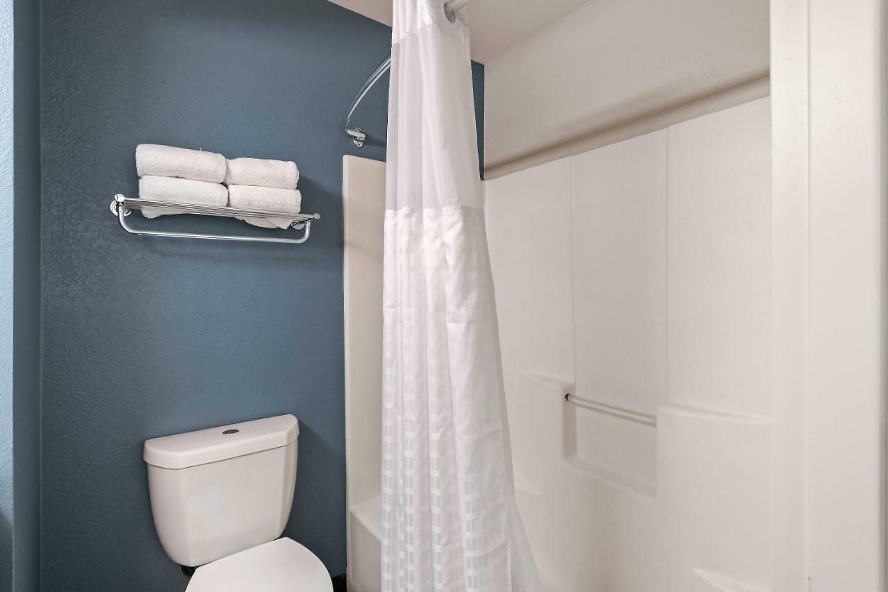 Extended Stay America Select Suites - Charlotte - University Place Charlotte
