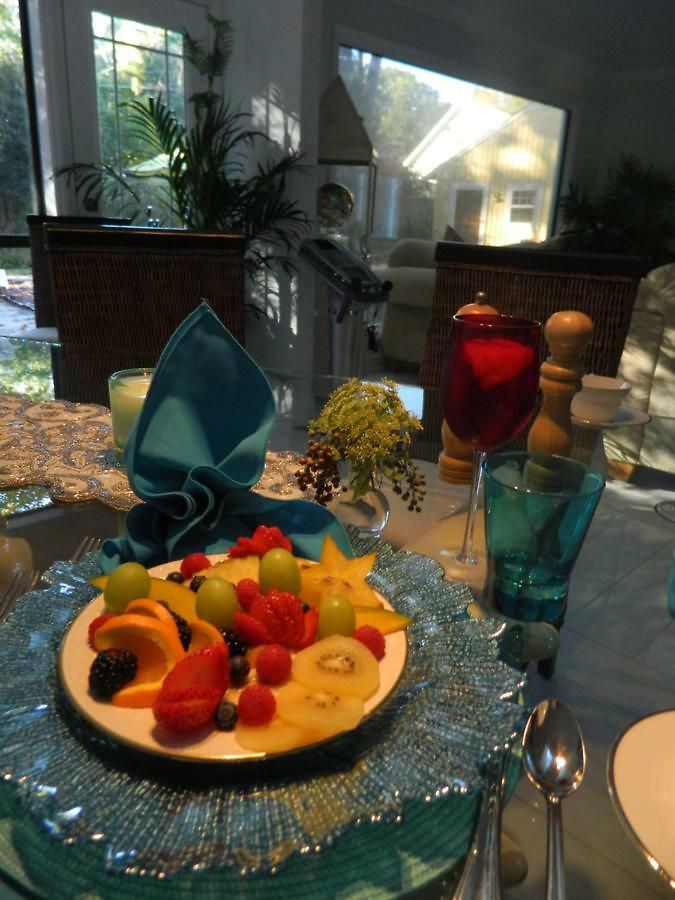 Ms. Elsie's Caribbean Bed & Breakfast *