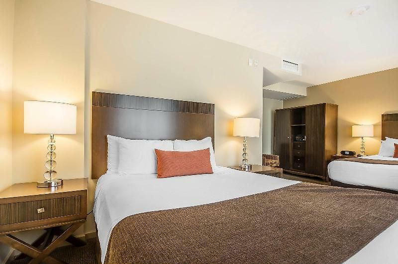 Inn Rodeway Airport Area 4*
