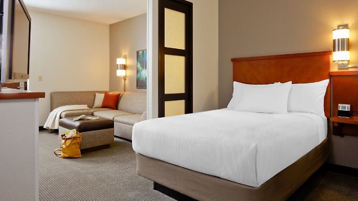 Hyatt Place Arrowood Hotel 3*