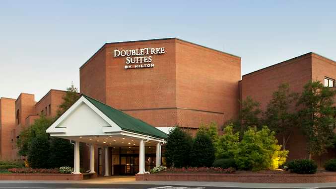 Doubletree By Hilton Charlotte/southpark Hotel