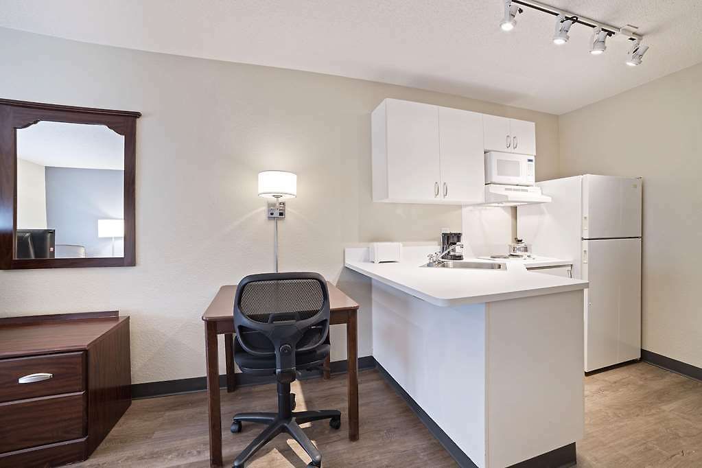 Extended America - - Airport 2* Charlotte
