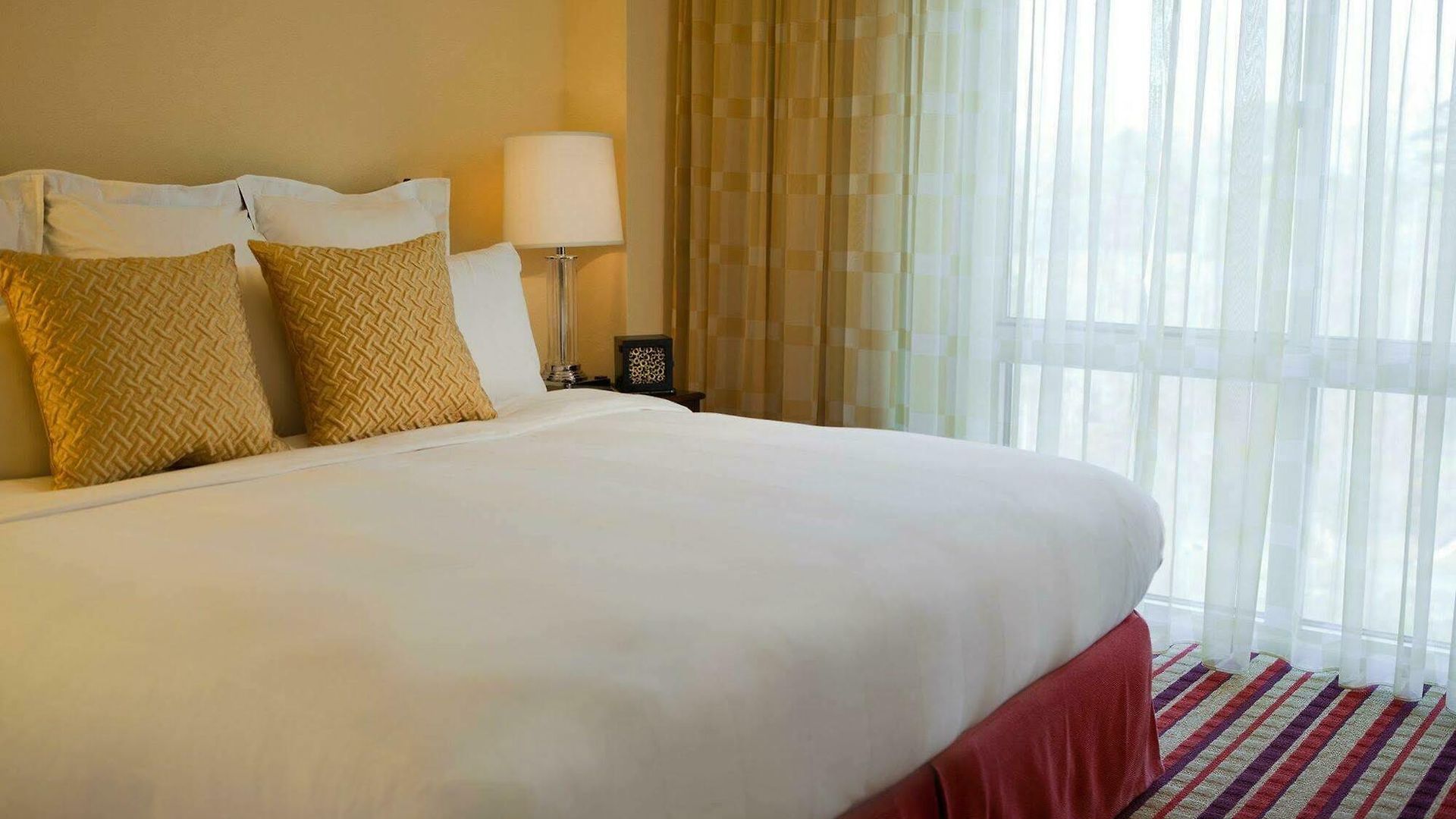 Hilton Airport Hotel