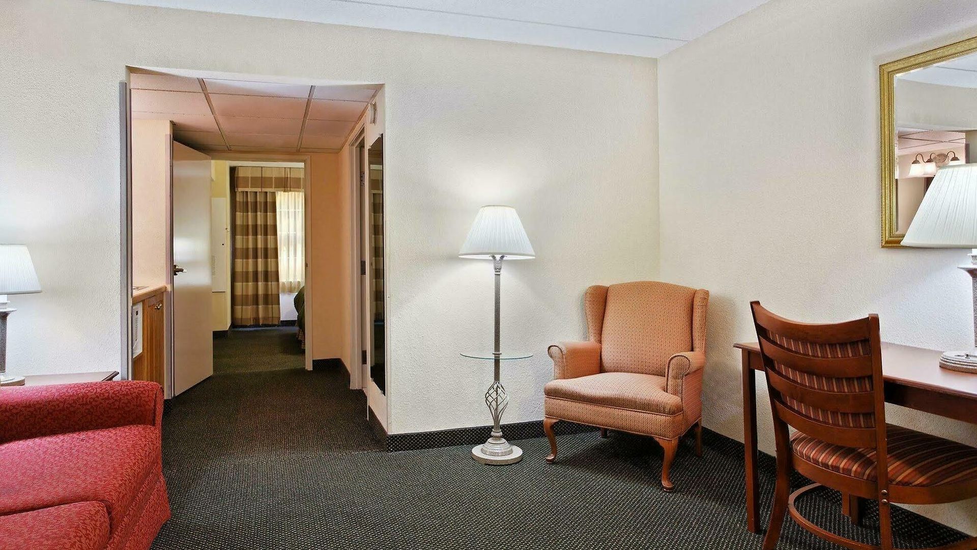 Country & By Radisson, Place, Nc Charlotte