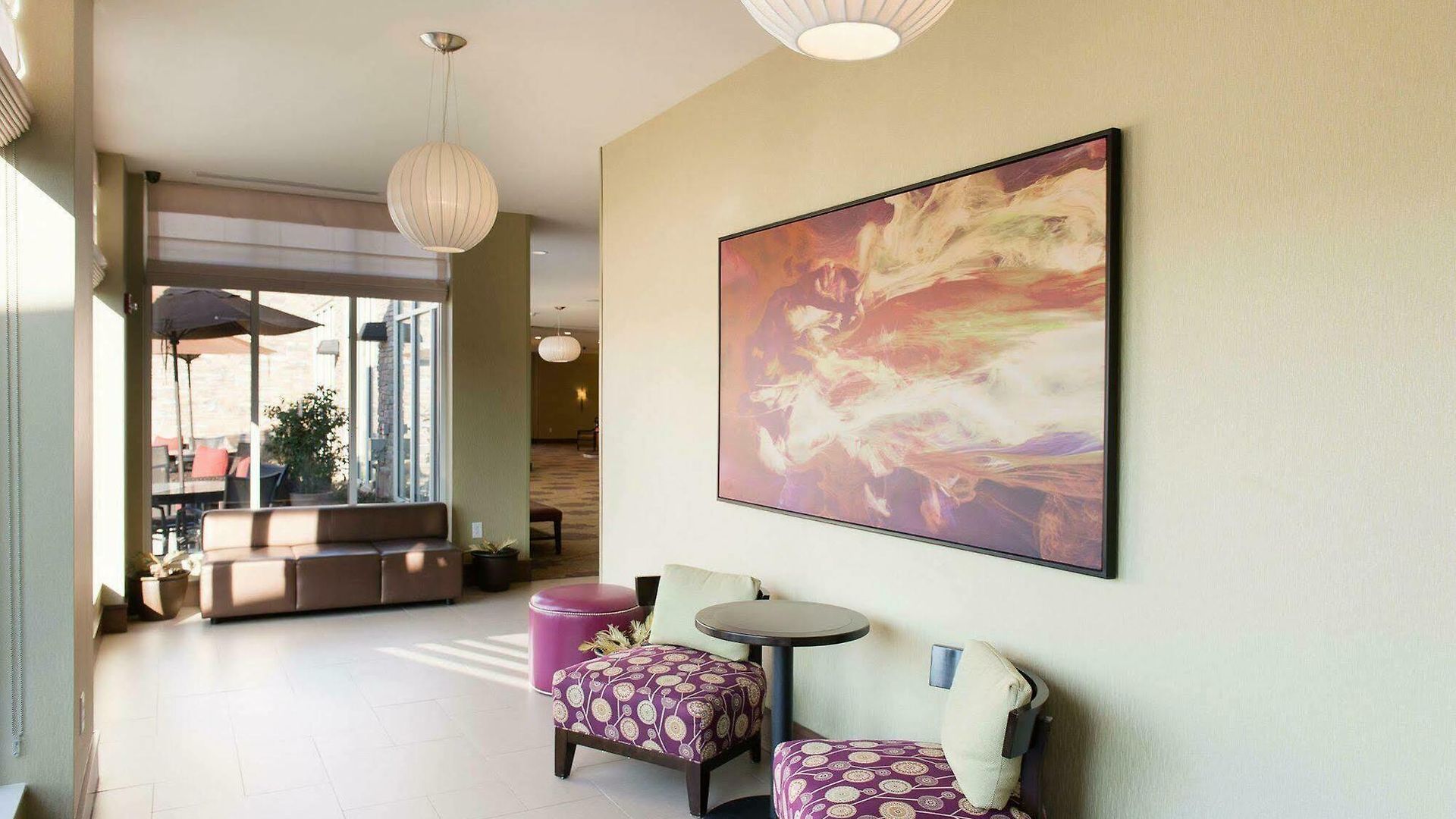 Hilton Garden Airport 3*