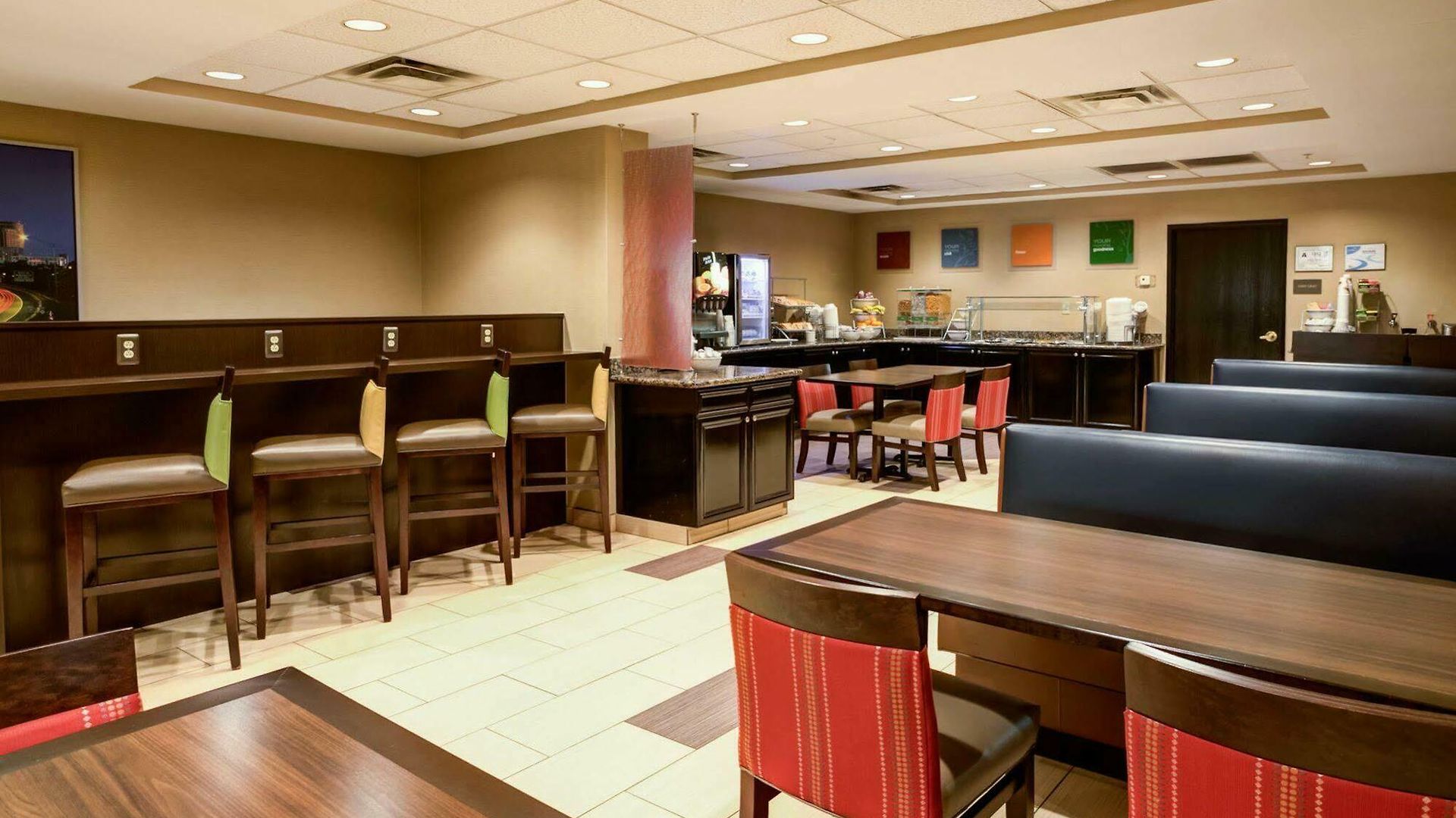 Hotel By Ihg 3*