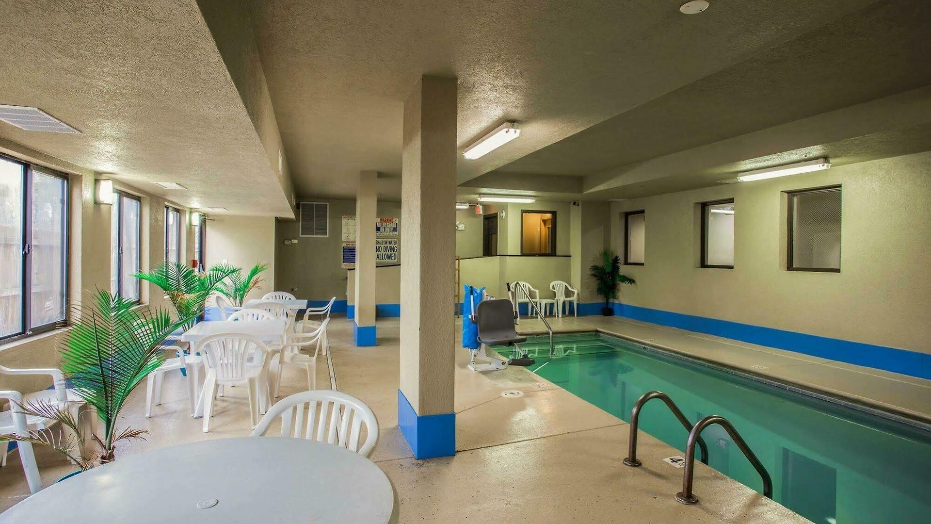 Inn Sleep Northlake 4*