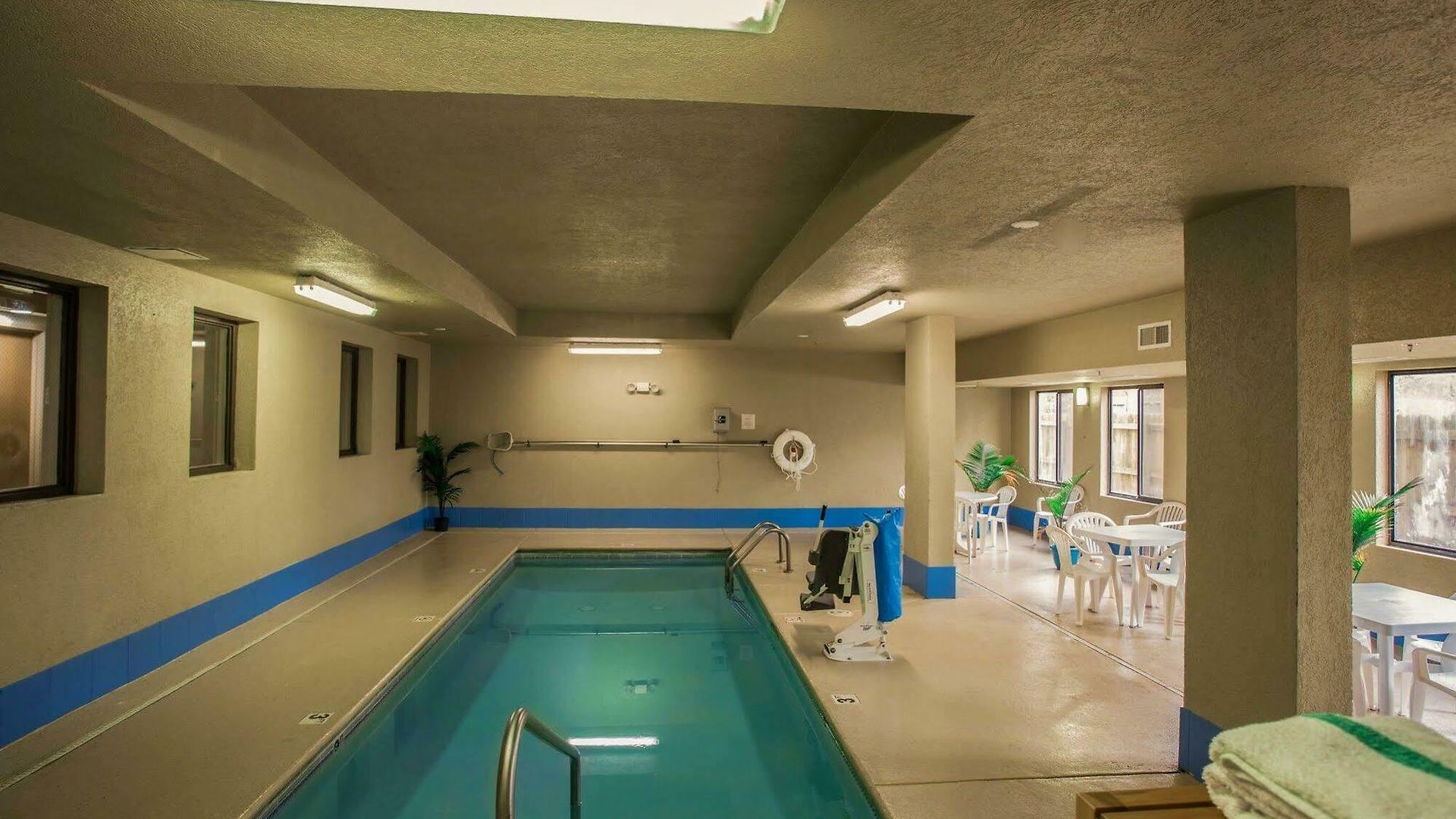 Inn Sleep Northlake 4*
