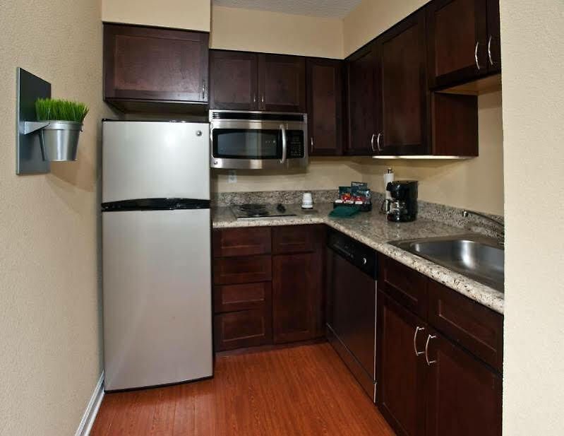 Hotel Homewood North Unc Research 3*